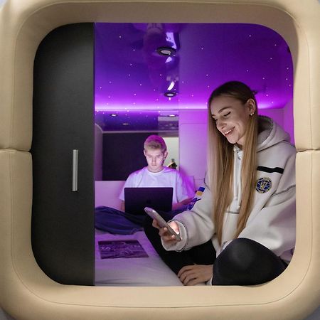 Capsule Hotel Constellation 91 Λβιβ Εξωτερικό φωτογραφία