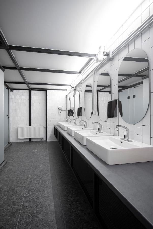 Capsule Hotel Constellation 91 Λβιβ Εξωτερικό φωτογραφία