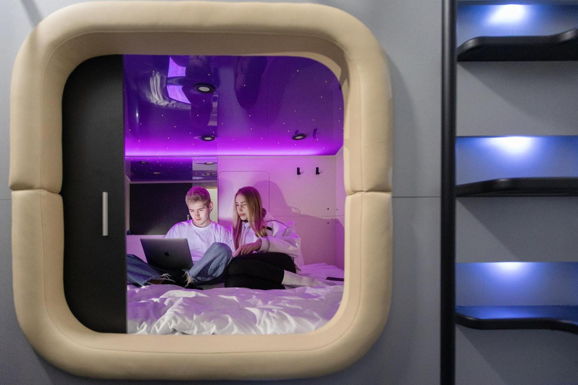 Capsule Hotel Constellation 91 Λβιβ Εξωτερικό φωτογραφία